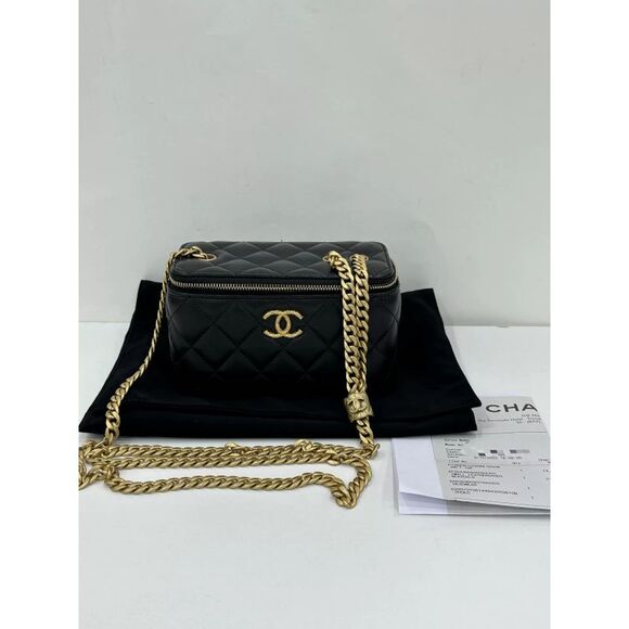 Chanel Handbags - Chanel Women Pre-Loved Bag Very Good Condition